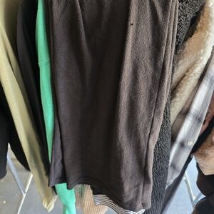 Black Sleeveless Top